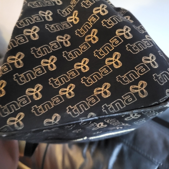 TNA Hand Bag - Picture 5 of 6